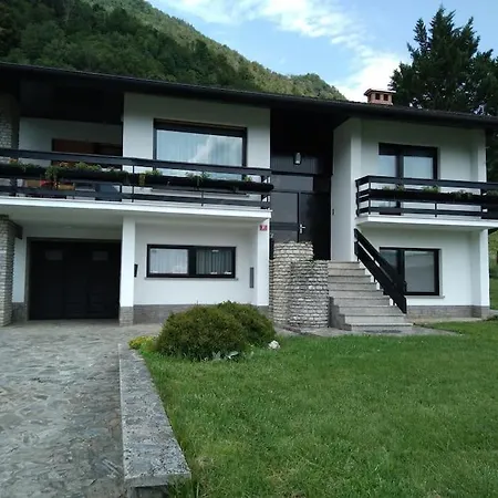 Hisa Na Podezelju - Apartma Dolje 1a *